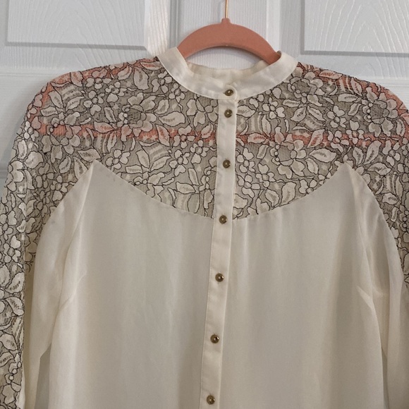WAREHOUSE UK BRAND NWT Ivory and lace detail blouse Size USA 4/S - Picture 5 of 9